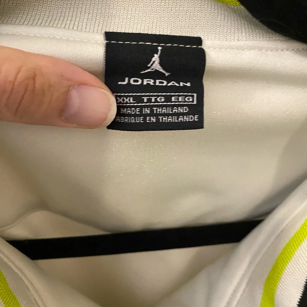 Jordan XXL Men's Y2K White and Neon Yellow Track Jacket